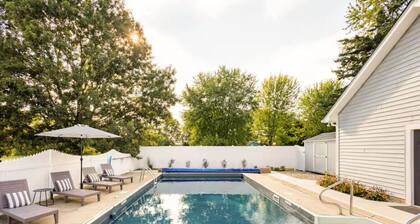 Traders Point Retreat w/ Pool, Hot Tub & Fire Pit