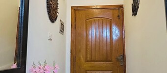 Luxrious 2-bedroom apartment in Islamabad with AC