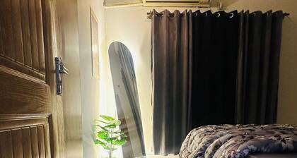 Luxrious 2-bedroom apartment in Islamabad with AC