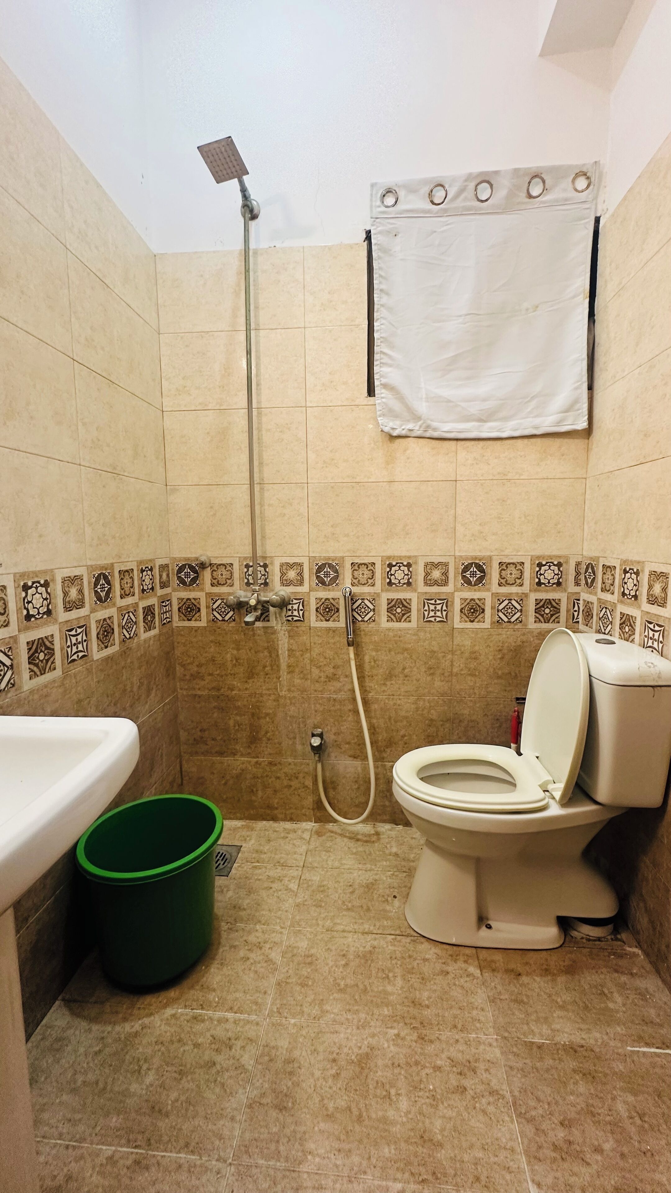 Toallas, jabón, papel higiénico