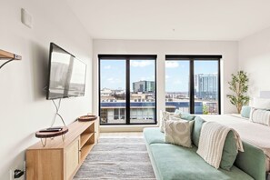 Apartment, City View | Ruang tamu