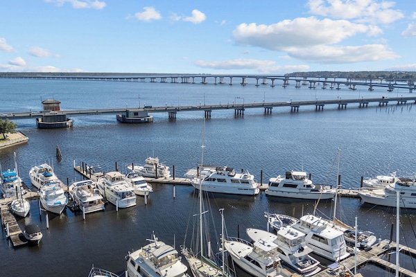 Marina/club náutico