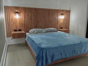 2 間睡房、熨斗/熨衫板、免費 Wi-Fi、床單