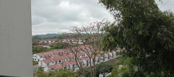 LUJOSO APTO NORTE DE ARMENIA