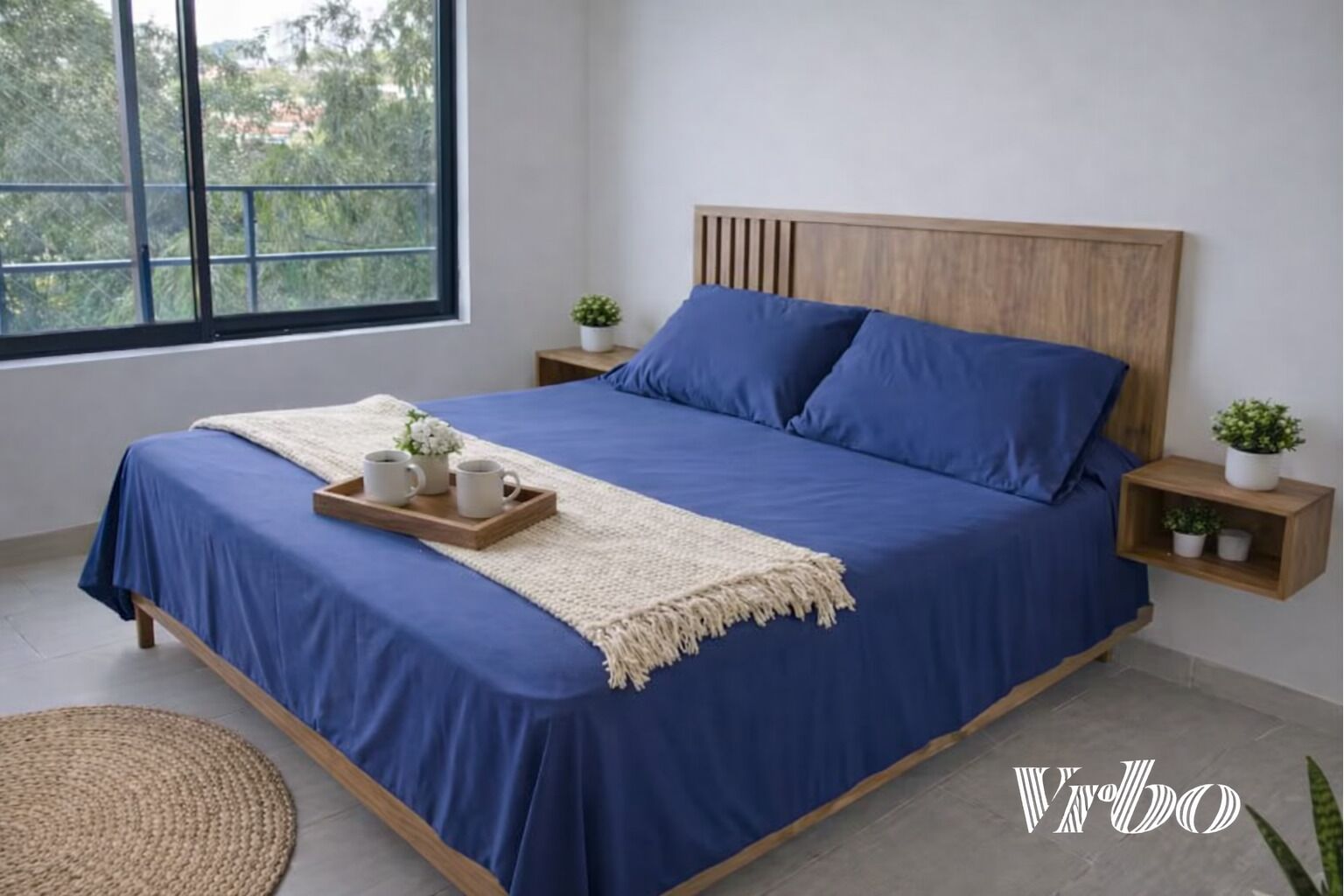 2 slaapkamers, een strijkplank/strijkijzer, gratis wifi, beddengoed