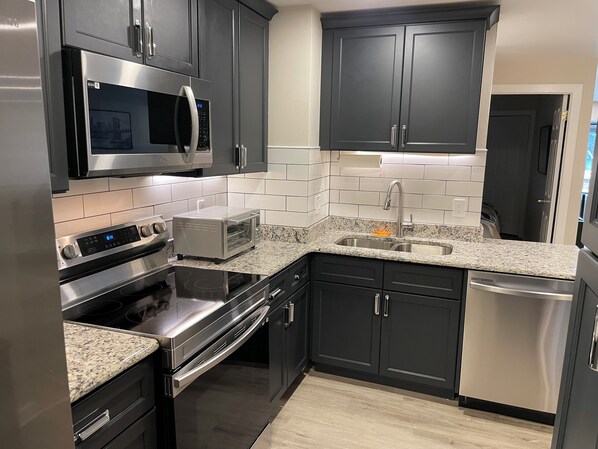 Microwave, oven, stovetop, dishwasher