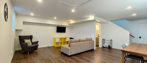 Smart TV, books, computer monitors, printers