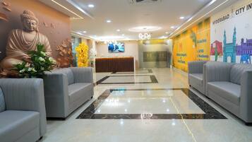 Kawasan tempat duduk lobi