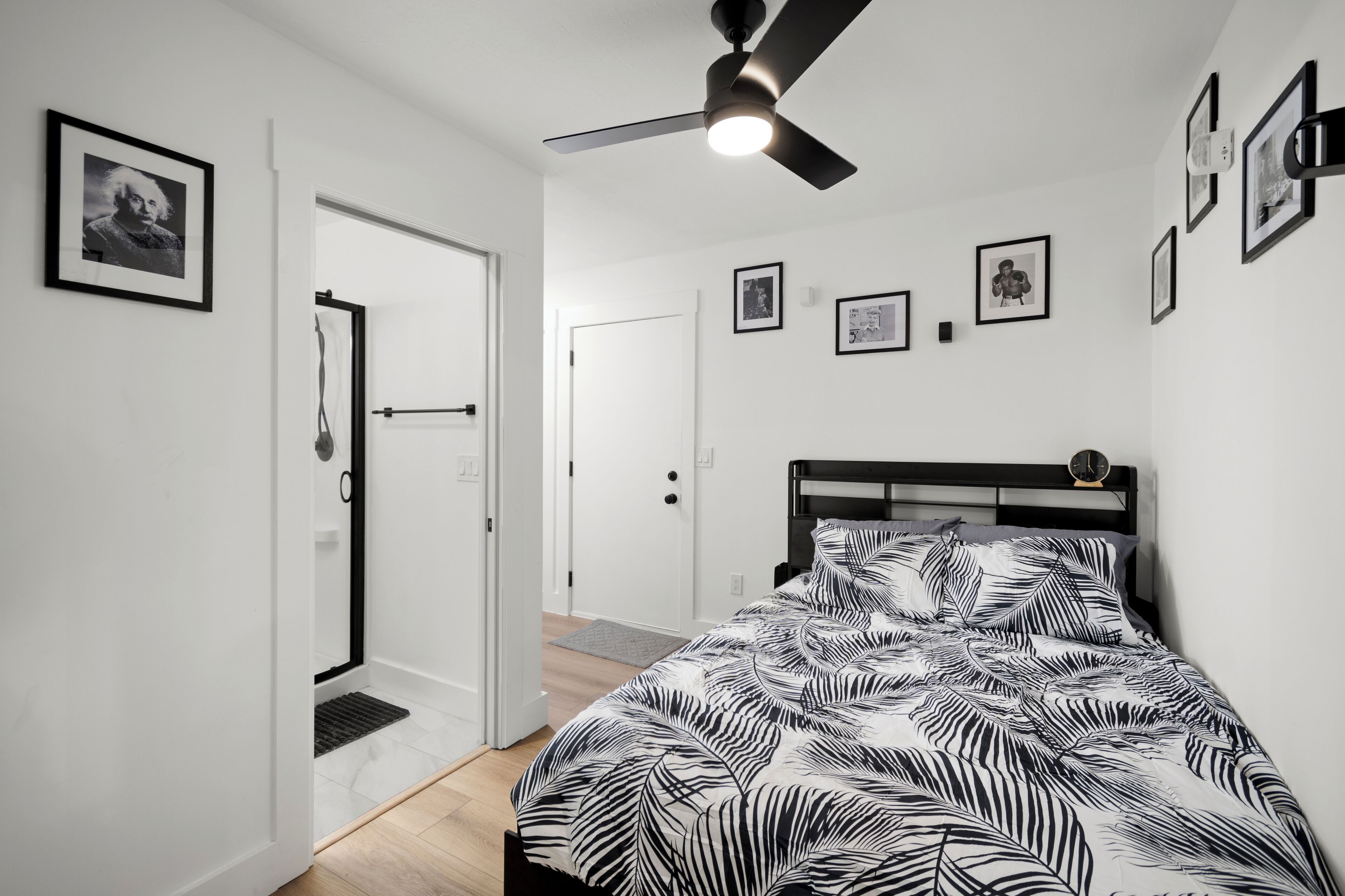 4 soverom, wi-fi (inkludert) og sengetøy