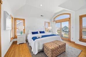 6 bedrooms, Internet, bed sheets