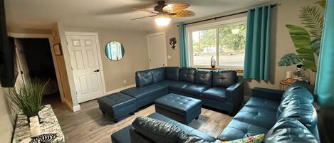 Télévision, cheminée