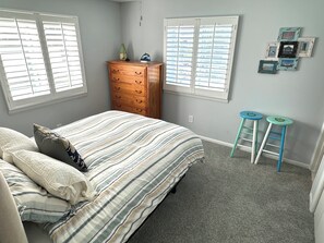 2 bedrooms, Internet - Stay Anytime! 2+ Night Rentals Allowed Year-Round in This Like-New Second Floor Condo (Rehoboth Beach)