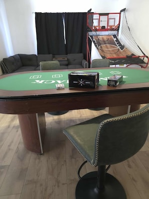 Games room - Welcoming 3-bedroom house in Rio Rancho (Rio Rancho)