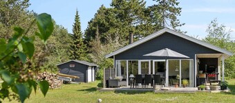 5 Star Holiday Home in Vaeggerlose