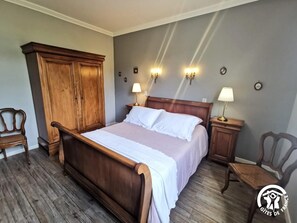 4 bedrooms, free WiFi