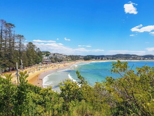 KozyGuru | Chittaway Point | Lakeside Luxe Retreat