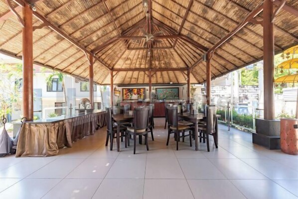 Interior - Ozz Hotel Kuta Bali manage by Ozz Group (Bali)