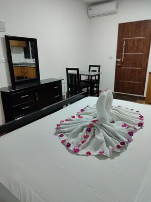 1 camera, ferro/asse da stiro, Wi-Fi, lenzuola