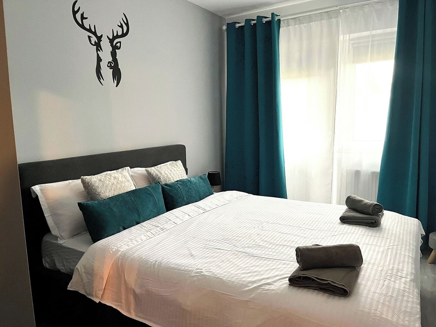 1 bedroom, iron/ironing board, travel crib, WiFi