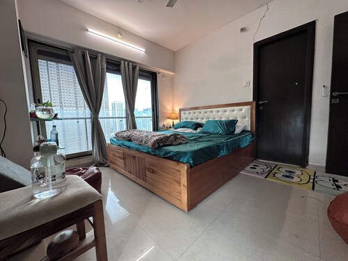 Chic tower in enjoyable higher floor Mumbai view with fitness room, AC