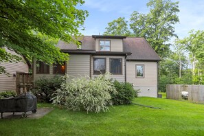 Exterior - Renovated Mountain Chalet - Hot Tub, Pool Table, Dog Friendly @ Deep Creek Lake (McHenry)