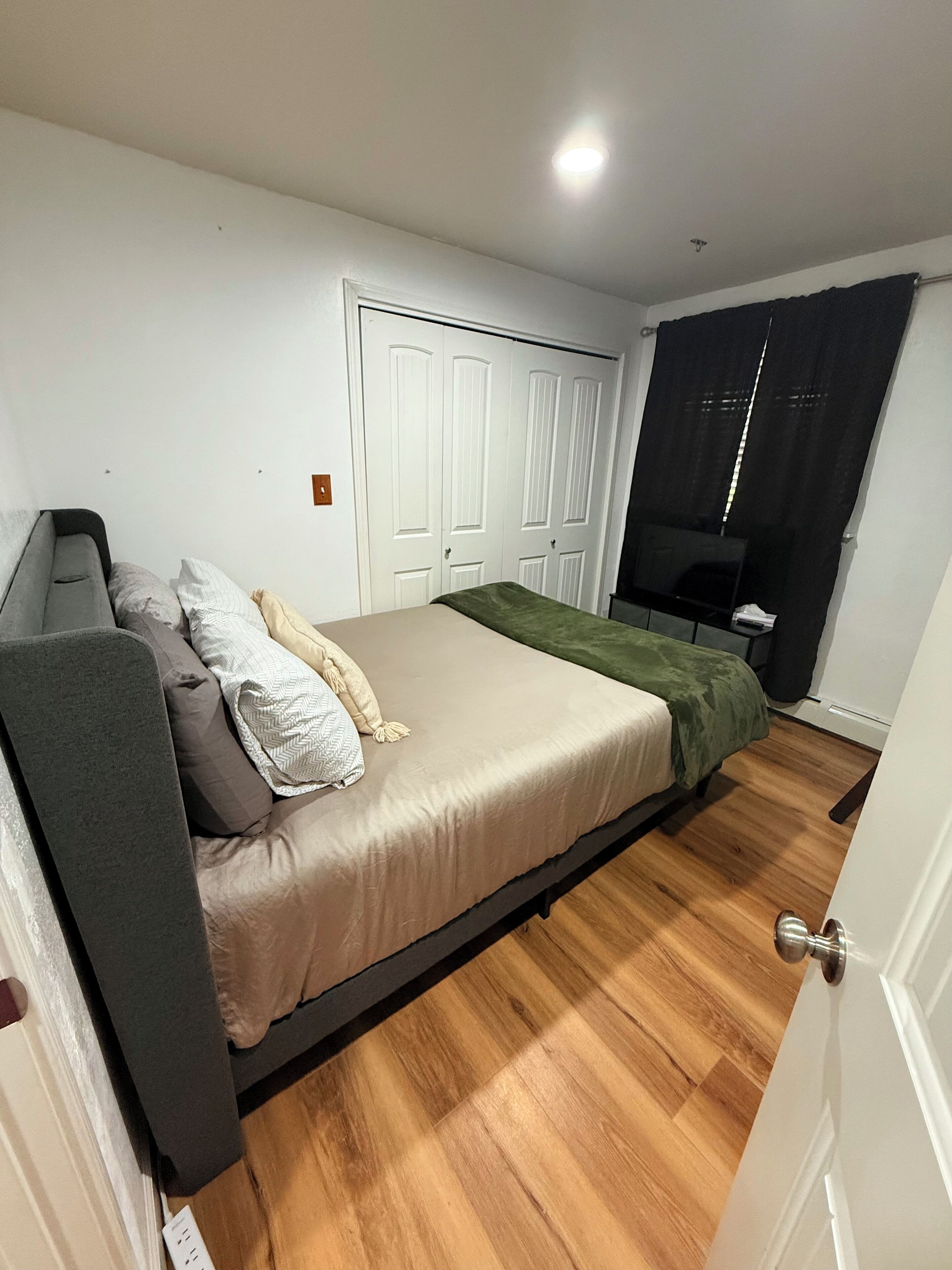 3 habitaciones, wifi gratis y ropa de cama 