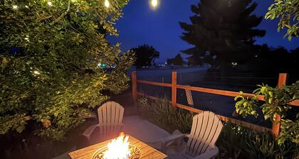 3 bedroom apartment right by airport