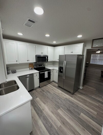 NEW LISTING 
Aiken's Home away from home