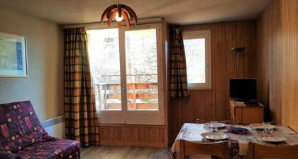 Studio for 4 People