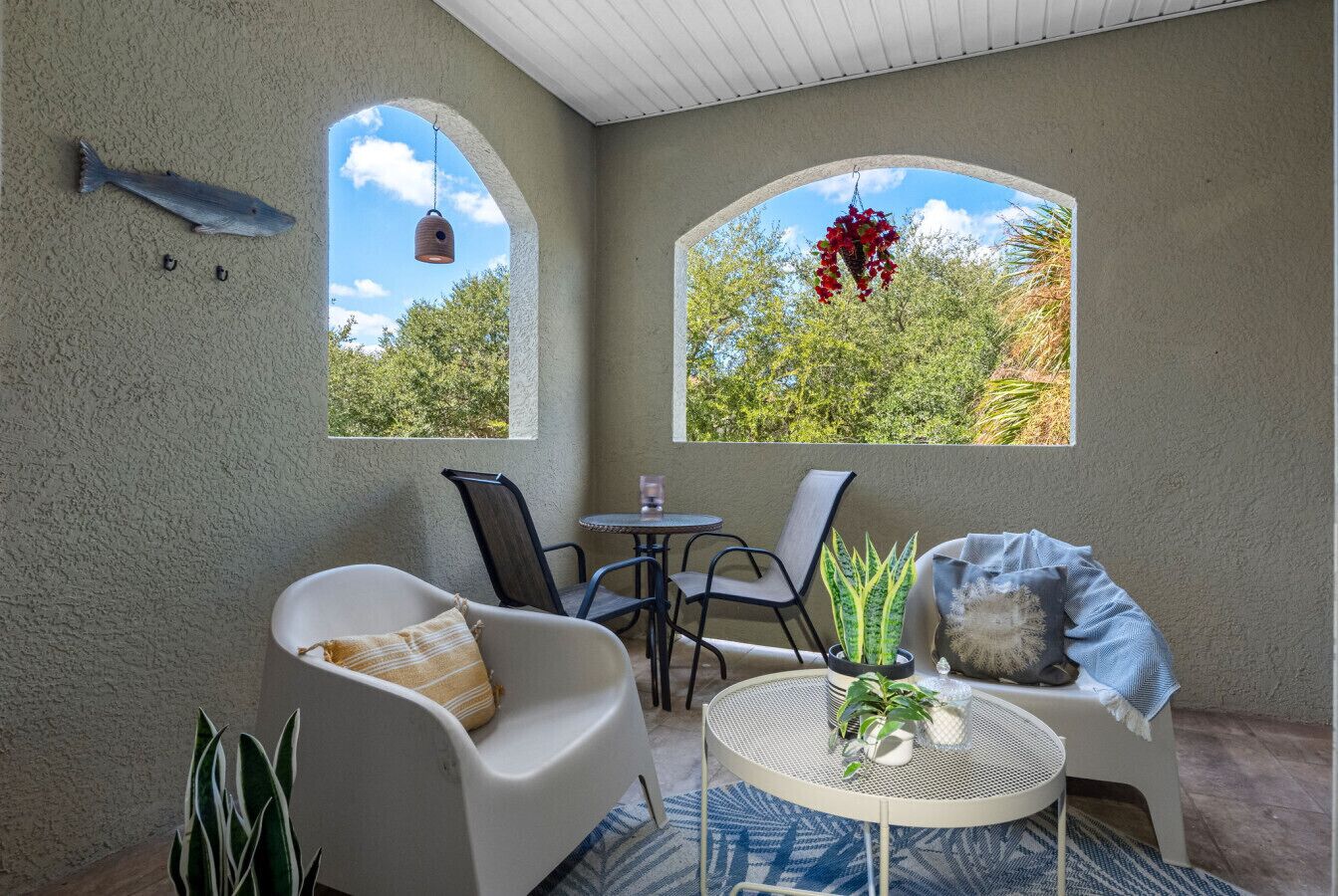 屋外ダイニングエリア