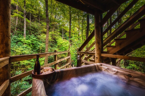 Baignoire à remous extérieure