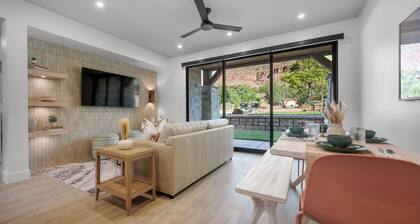 Montclair Zion – Elegant 1 Bed 1 Bath Villa Patio