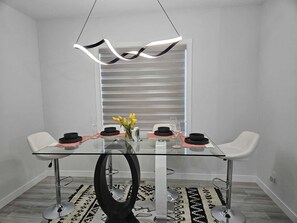 تناول الطعام