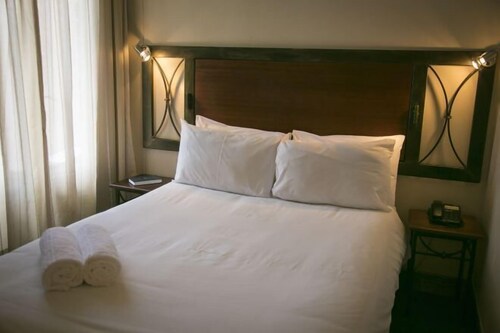 Hotel 224 & Apartments