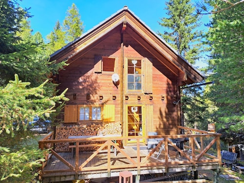 Zirbenwaldhütt´n by Interhome