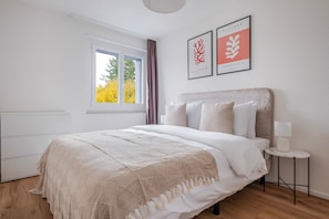 3 Schlafzimmer, Bügeleisen/Bügelbrett, WLAN, Bettwäsche
