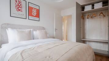 3 Schlafzimmer, Bügeleisen/Bügelbrett, WLAN, Bettwäsche