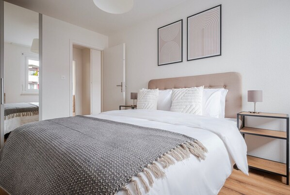 2 Schlafzimmer, Bügeleisen/Bügelbrett, WLAN, Bettwäsche