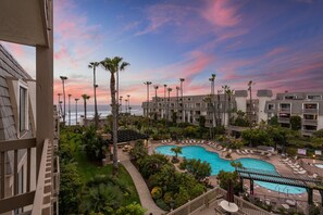 Et oppvarmet basseng