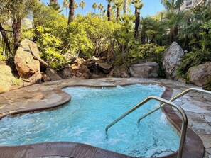Uppvärmd pool