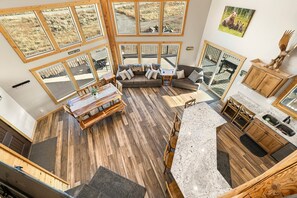 Smart TV, fireplace, DVD player, video library