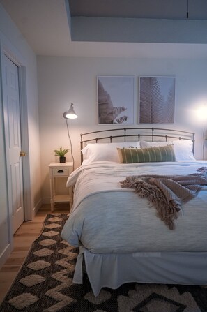 3 habitaciones, tabla de planchar con plancha y wifi gratis