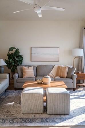 Smart TV, fireplace - Upscale Lakefront Condo at 2mm with Pools, Slip, and Main Channel Views (Lake Ozark)