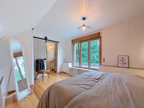 2 bedrooms, desk, Internet - La Longère by Interhome (Ploudaniel)