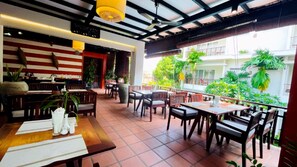 تناول الطعام