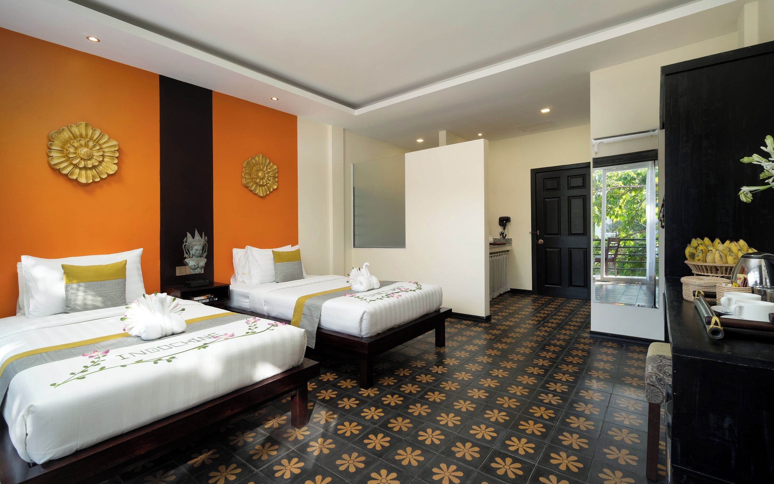 Deluxe Double or Twin - Free Bus Station Pick Up