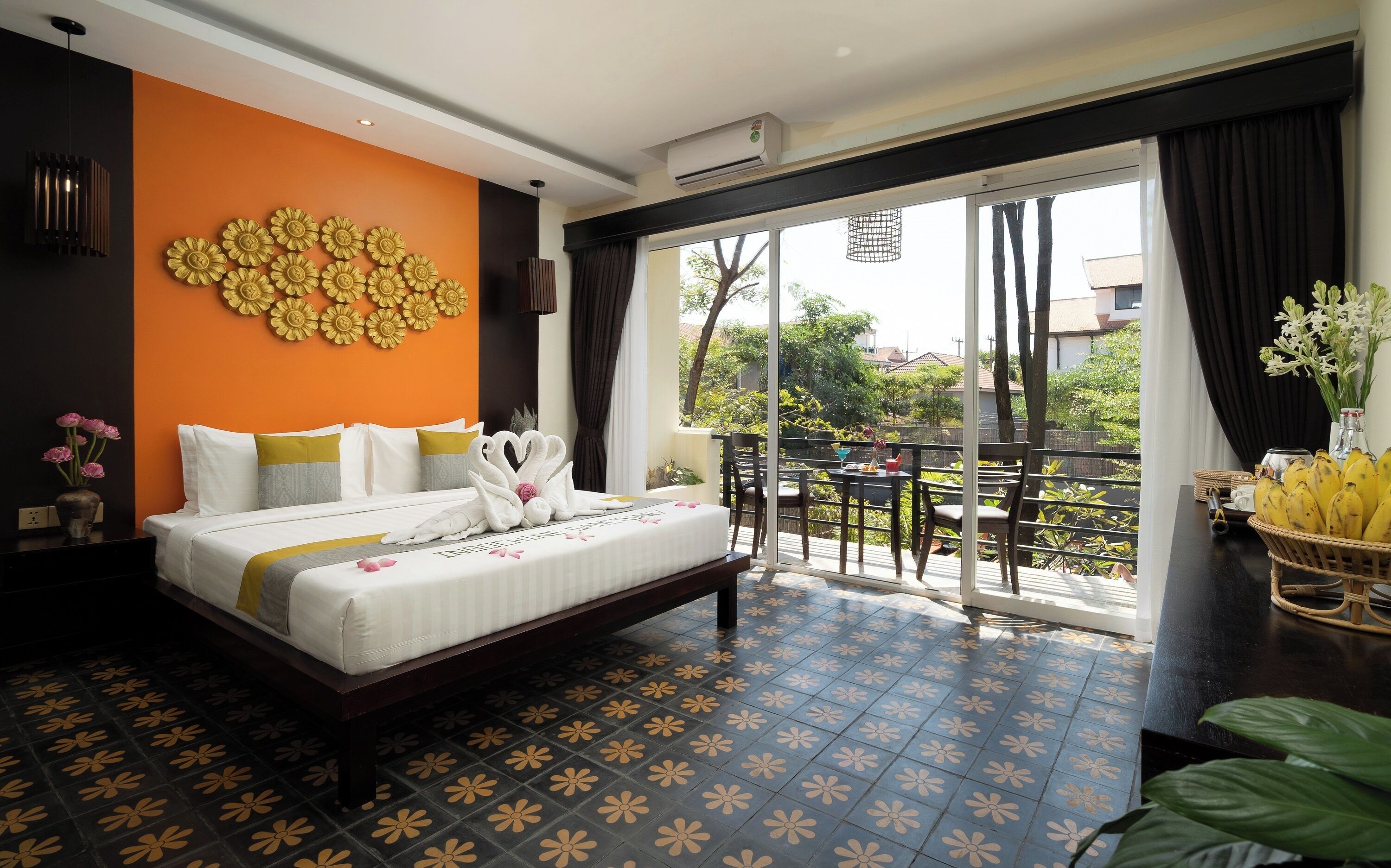 Junior Suite With Balcony Pool View - Free Bus Station Pick Up