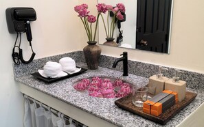 Honeymoon Suite | Équipements de salle de bain