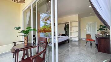 Deluxe Double with Balcony - Free Bus Station Pick Up | In-room safe, desk, laptop workspace, blackout drapes