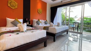 Family Deluxe With Balcony Pool View - Free Bus Station Pick Up | View from room